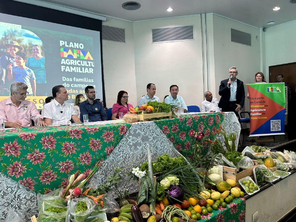 Sicredi participa do lanamento regional do Plano Safra da Agricultura Familiar em Mato Grosso