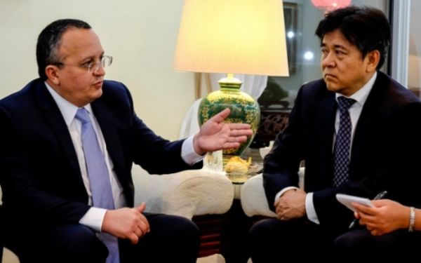 Governador de Mato Grosso jantou com embaixador da China em Braslia e falou sobre potencialidades do Estado