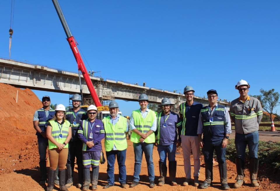 Equipe da Sinfra-MT visita obras de expanso da malha ferroviria em Rondonpolis