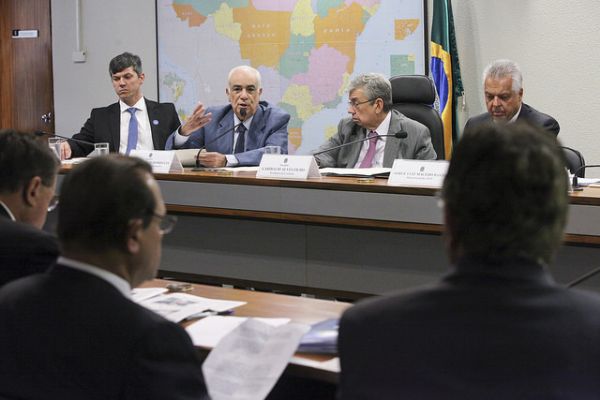 Assista ao vivo:Logstica de Mato Grosso  discutida no Senado com ministro dos Transportes