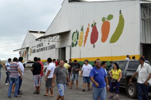 Nova Central de Abastecimento  inaugurada em Cuiab; reforma custou mais de R$ 5 milhes