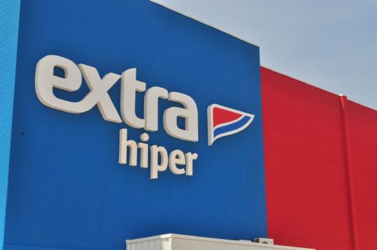Baixa adeso de compras na madrugada leva Hipermercado Extra fechar a meia-noite