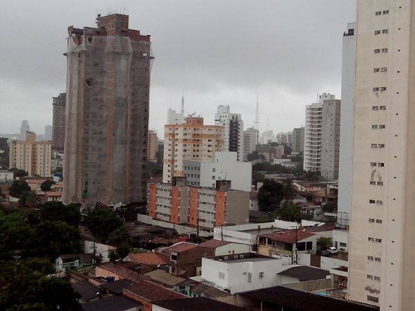 Jogo entre Brasil e Alemanha ter clima ameno em Cuiab; Animao garantida