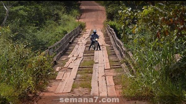 Ponte de madeira que liga Mato Grosso a Gois  tida como perigosa devido estado de conservao